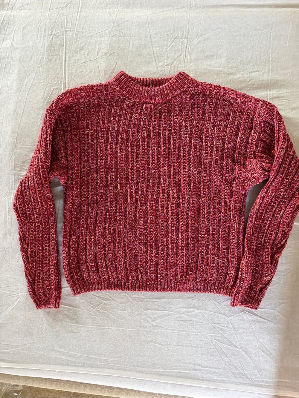Universal Thread Marled Red Crewneck Sweater